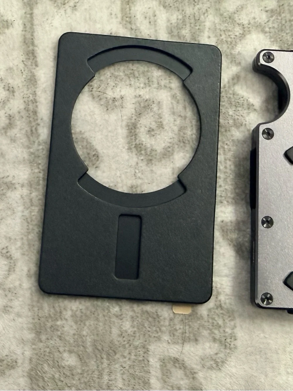 NIB Ridge Wallet for Magsafe in Gunmetal